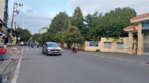 đất nền gần chợ và trường học